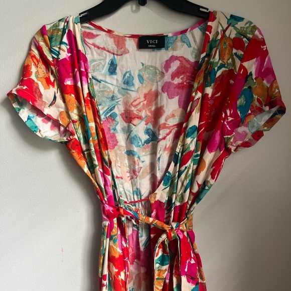 VICI Floral Maxi Summer Wrap Dress Size S Small Classic Sundress Wedding Brunch - Picture 3 of 10